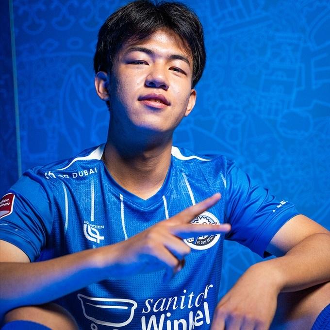 选中国U, src, 宣布