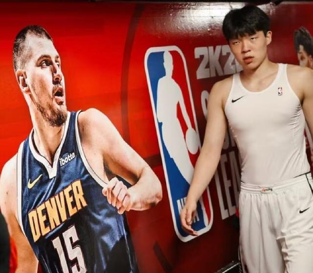 知道他在斯, 西夏窗的转, 转会长文中