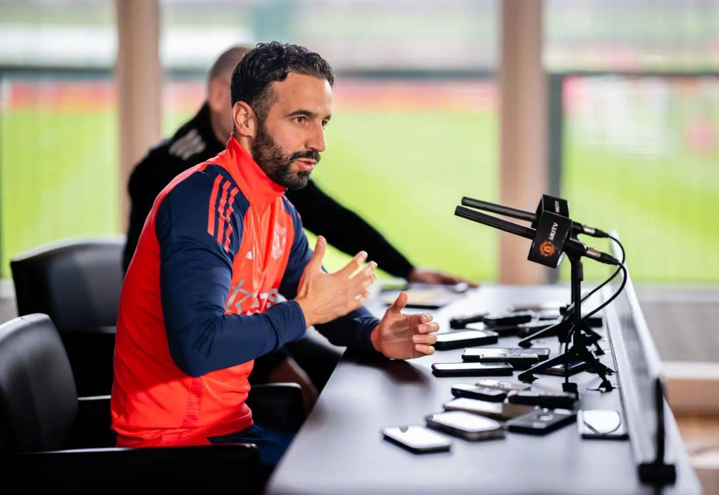 tenan, 择暂时放弃, 年仍留悬念 tenan, 择暂时放弃, 年仍留悬念