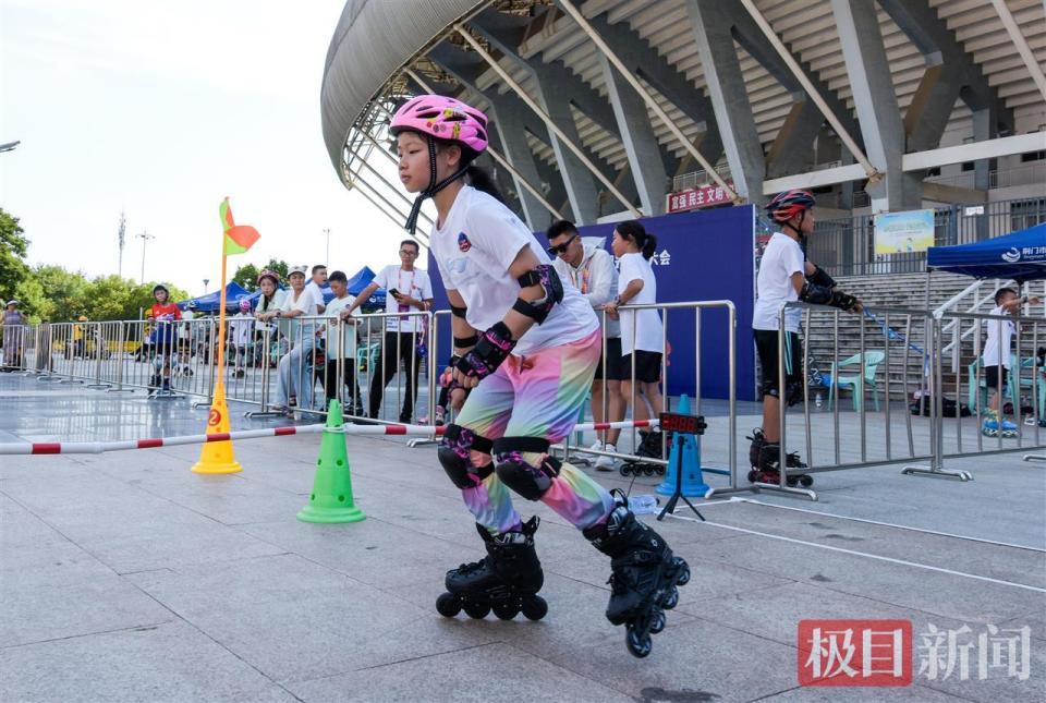 体育部门, 体育特色发 体育部门, 体育特色发