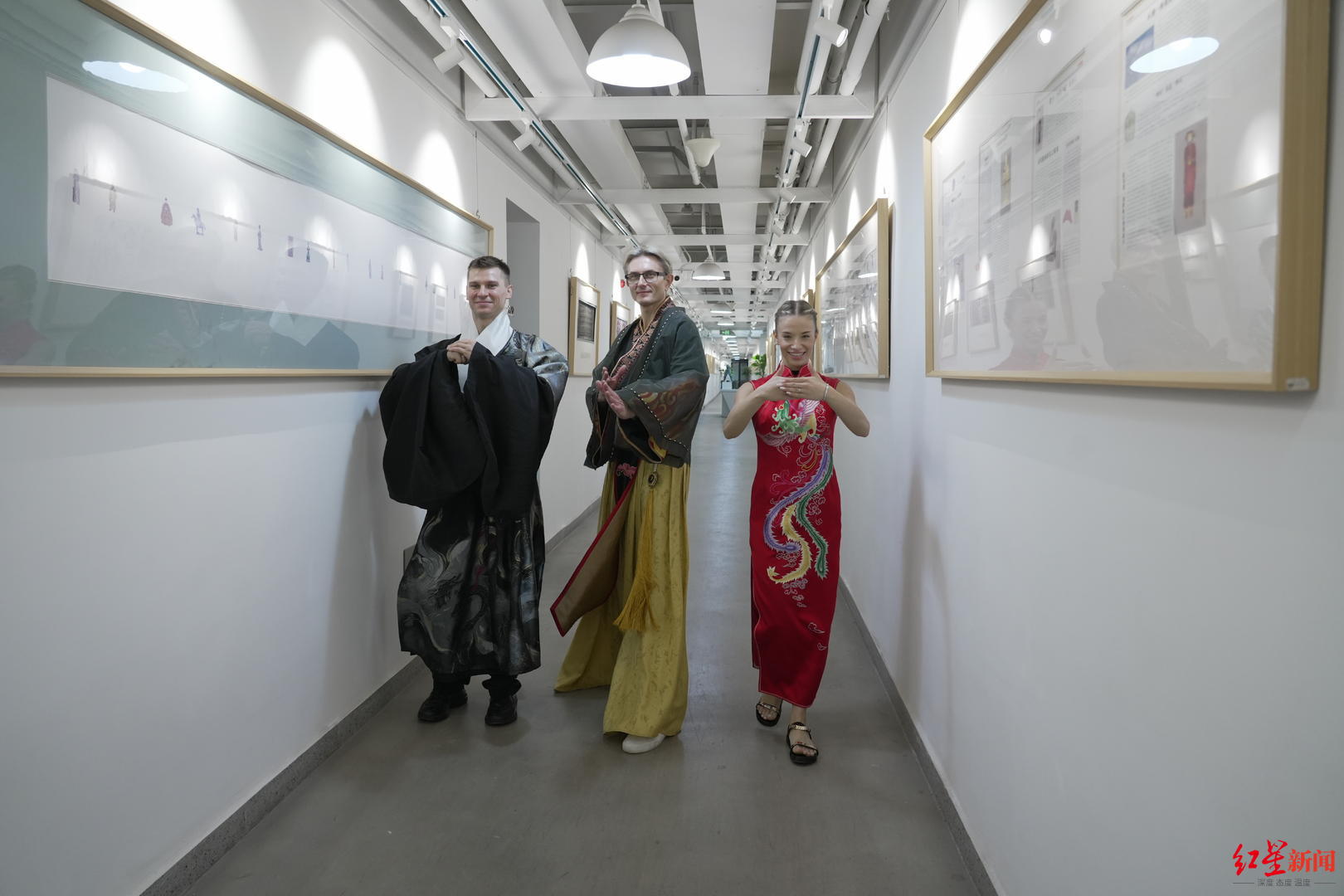 还穿上了汉, 裁判的量体 还穿上了汉, 裁判的量体