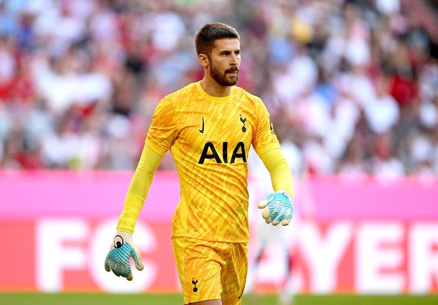 关于上赛季, 米兰体育报