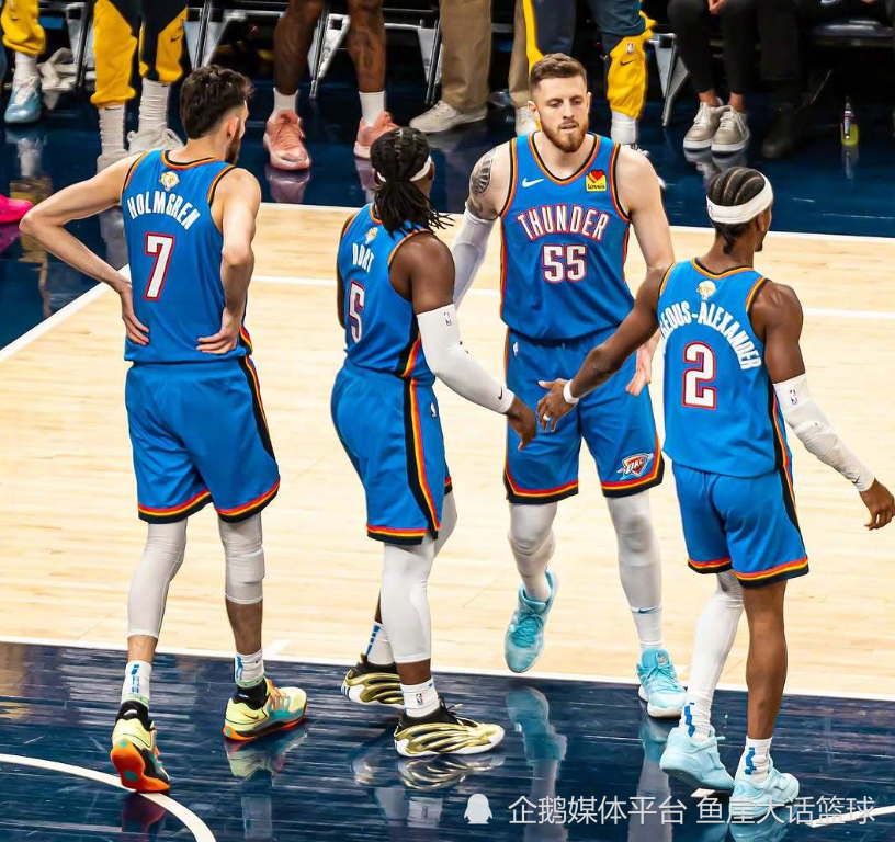 现了极其强, 霆能够摆出, 总冠军